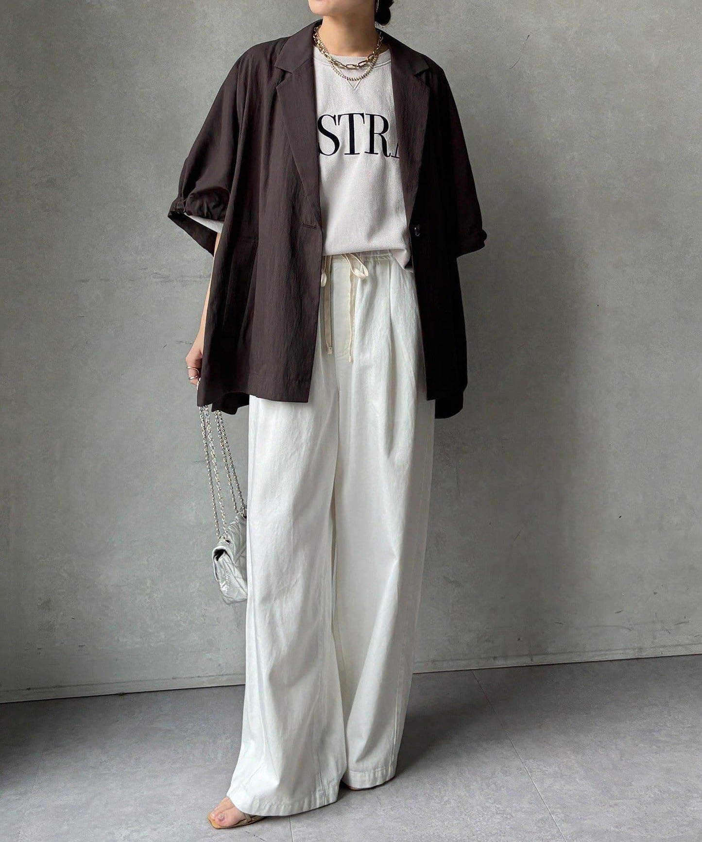 斗篷式西裝外套