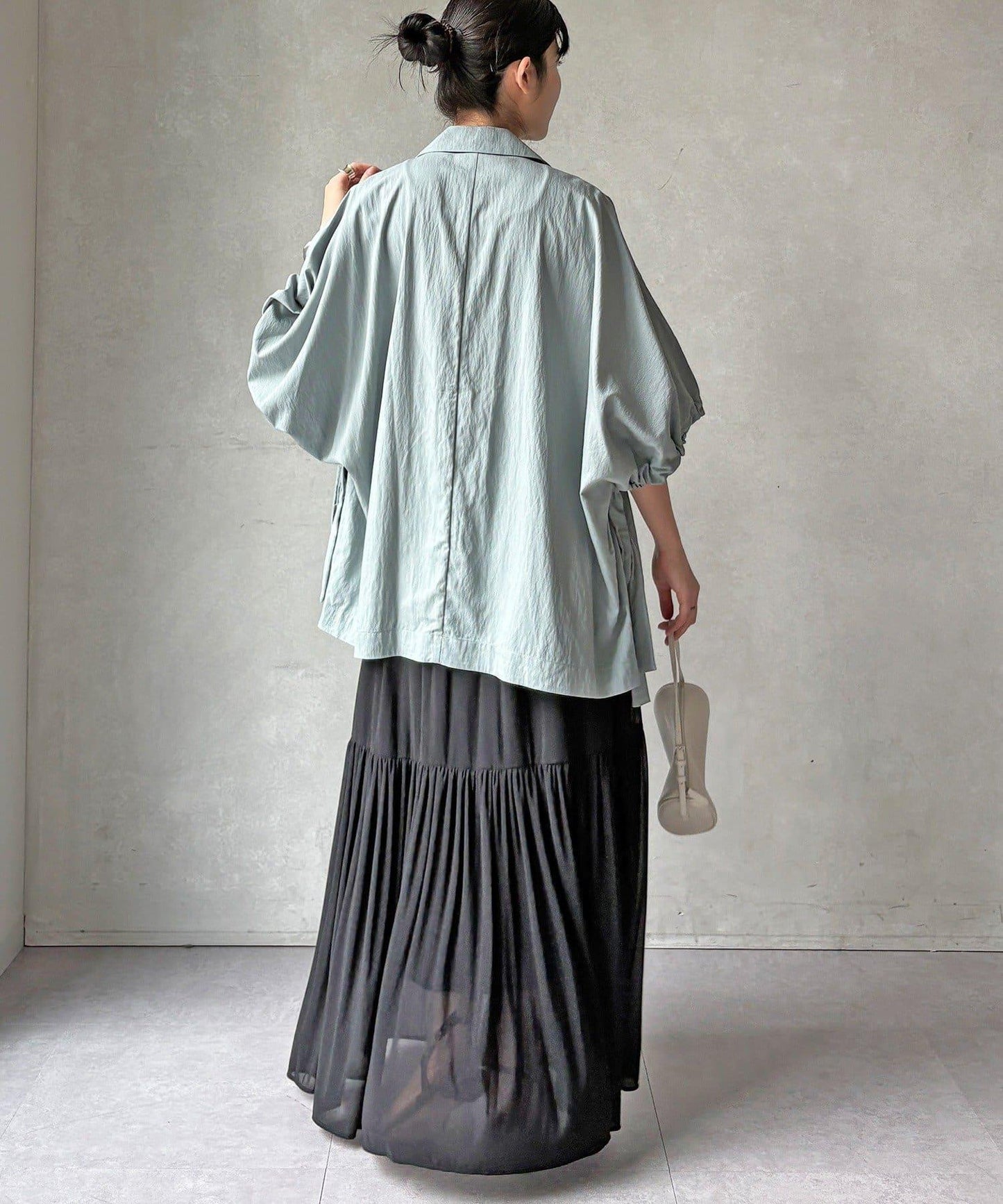 斗篷式西裝外套