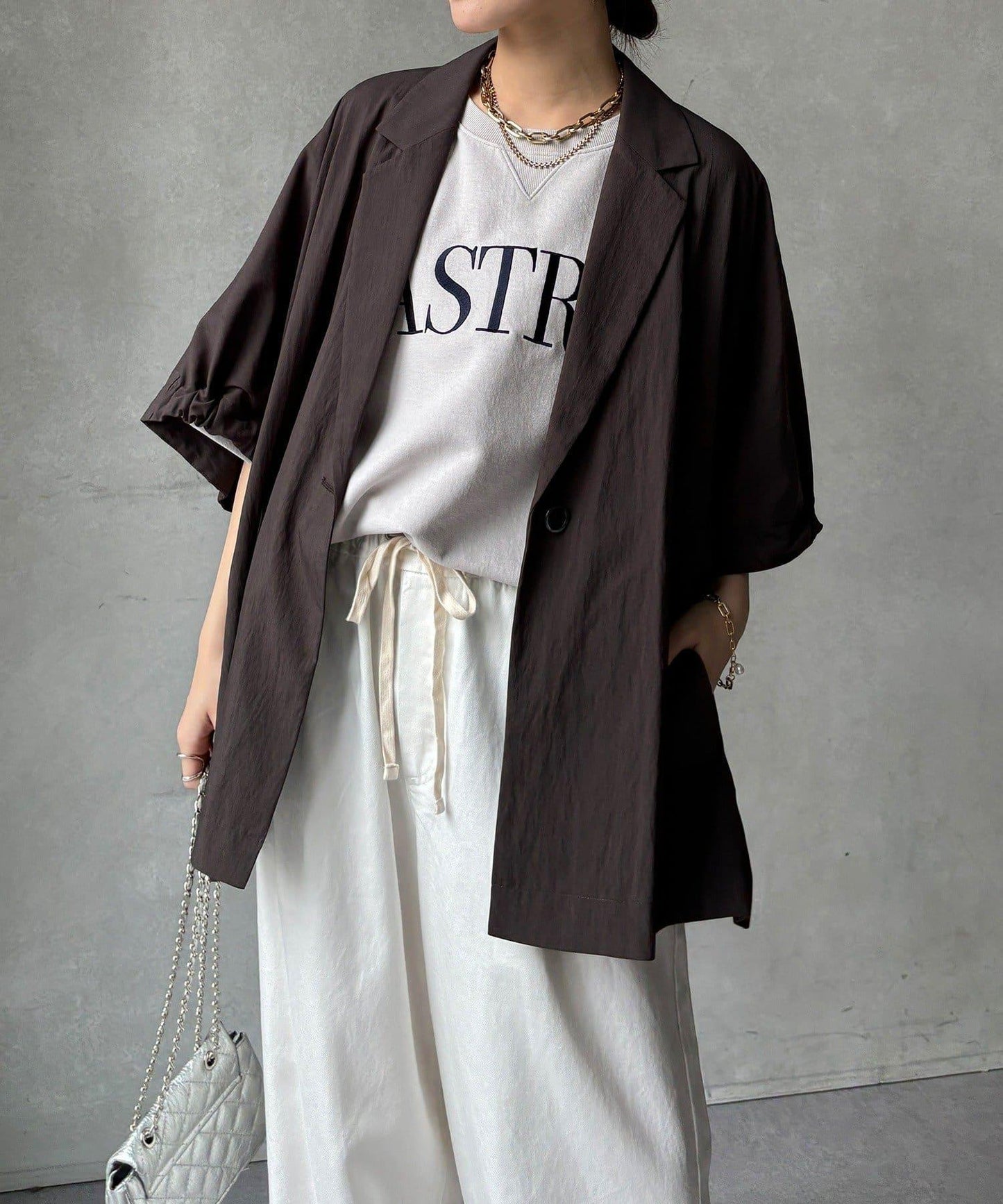 斗篷式西裝外套