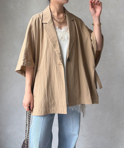 斗篷式西裝外套