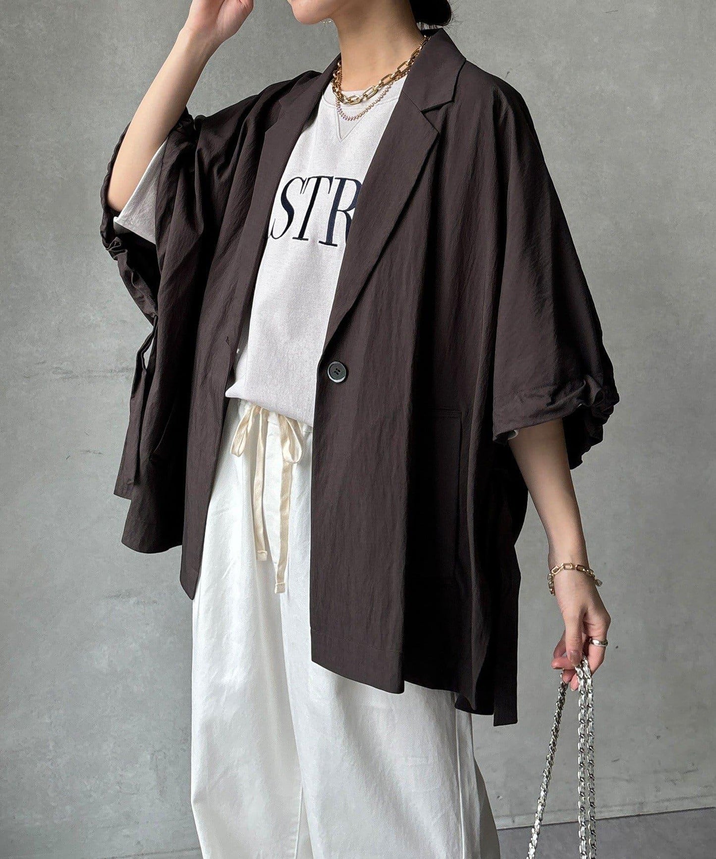 斗篷式西裝外套