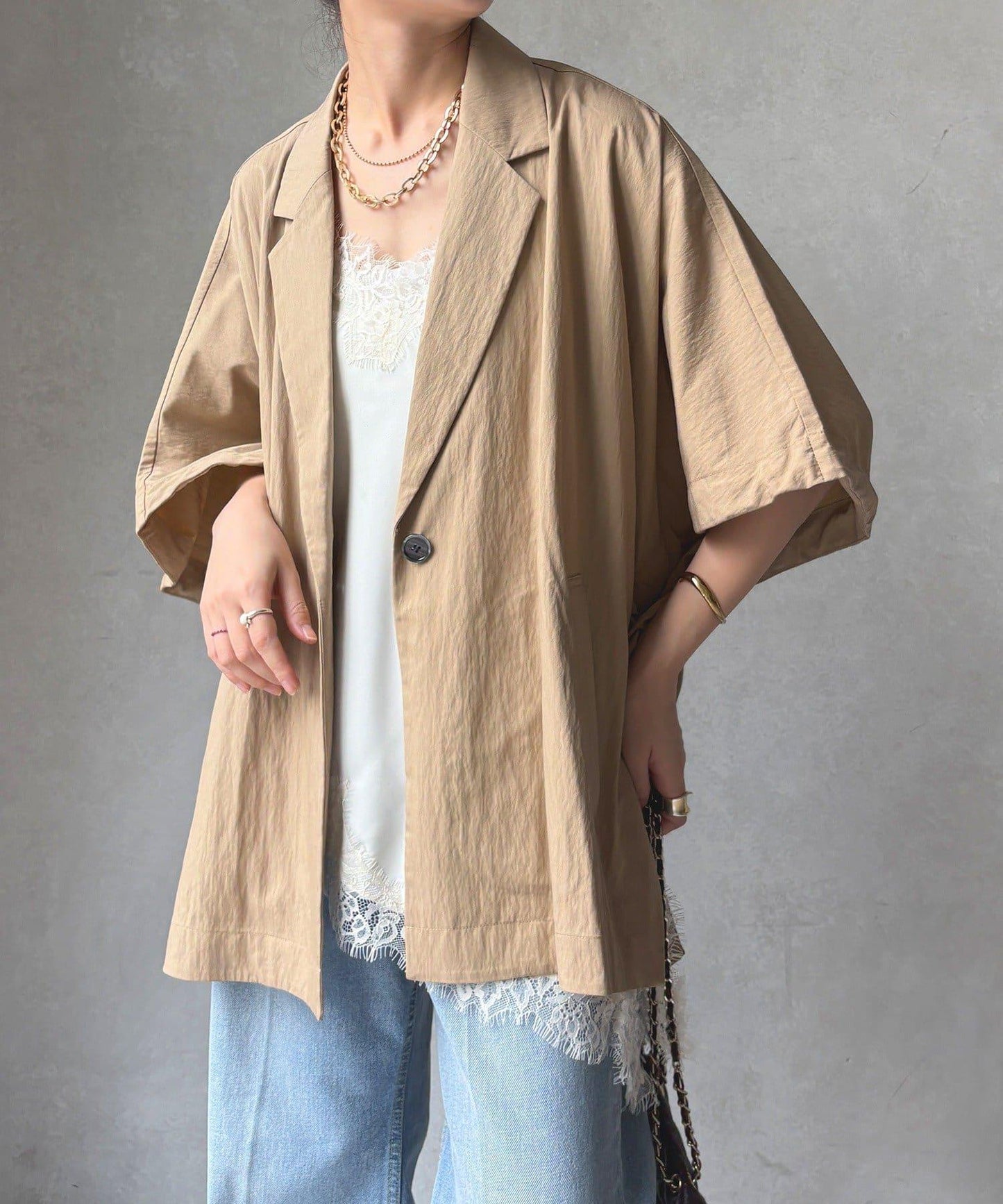 斗篷式西裝外套