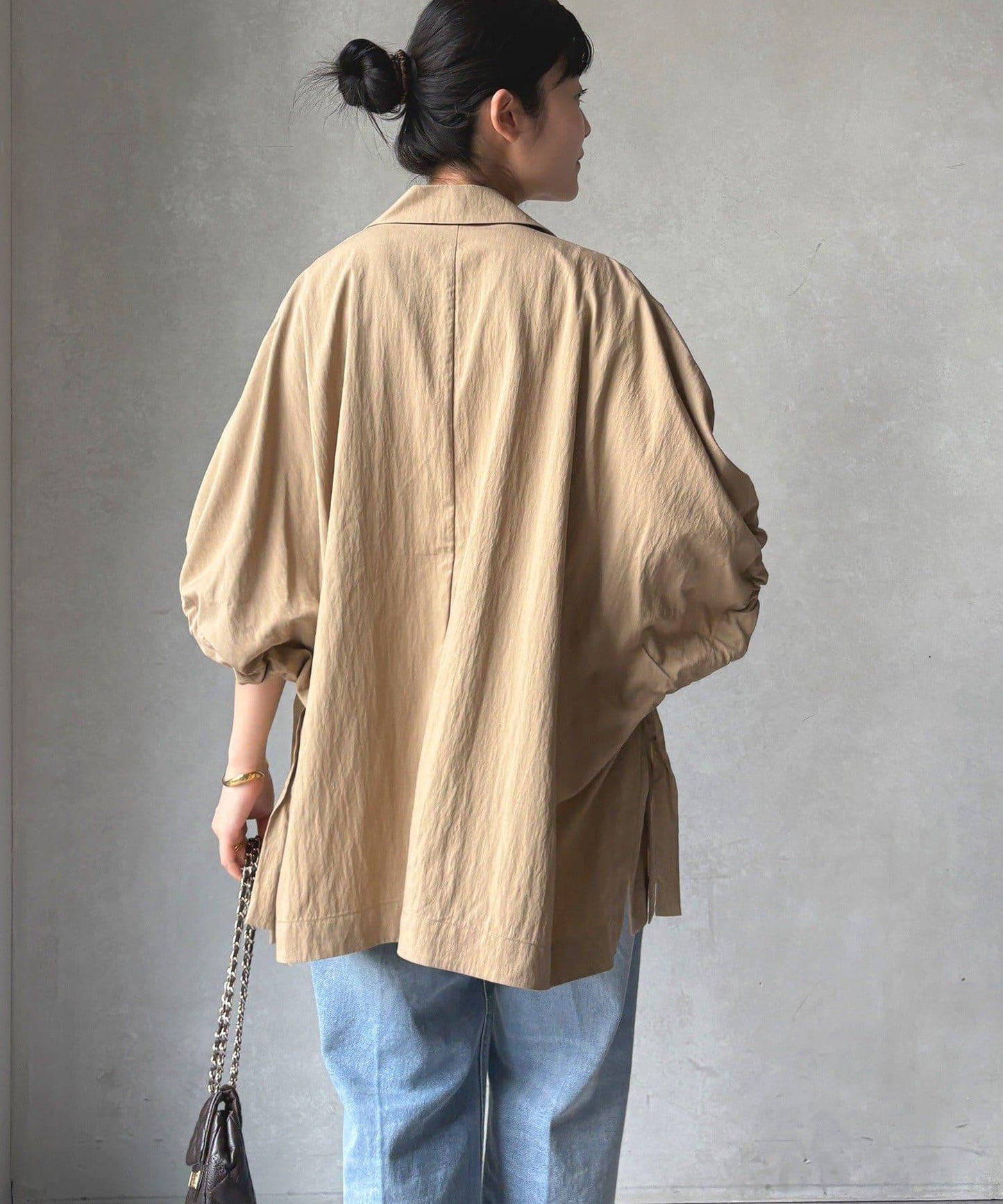 斗篷式西裝外套