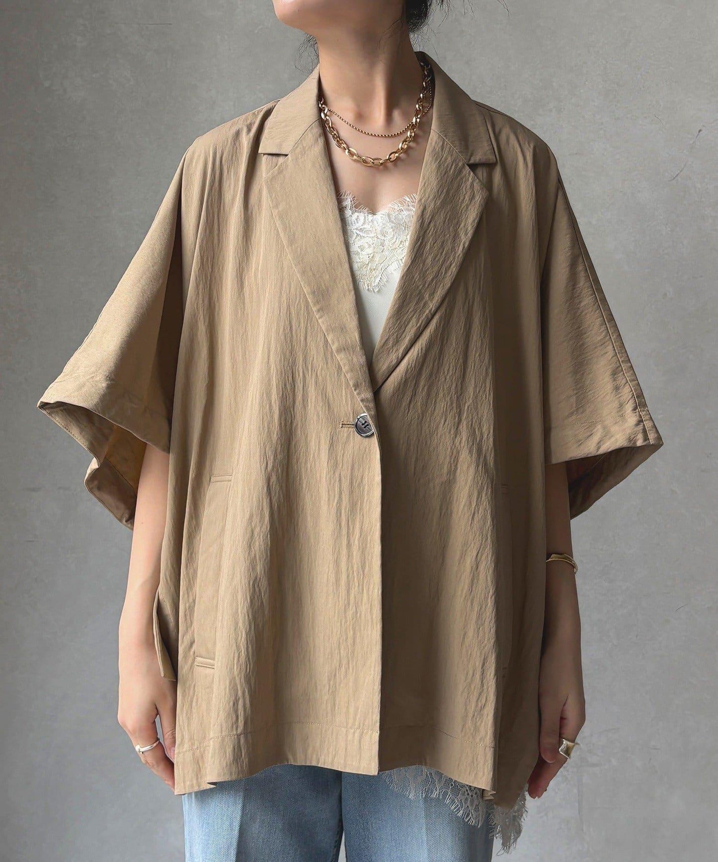 斗篷式西裝外套