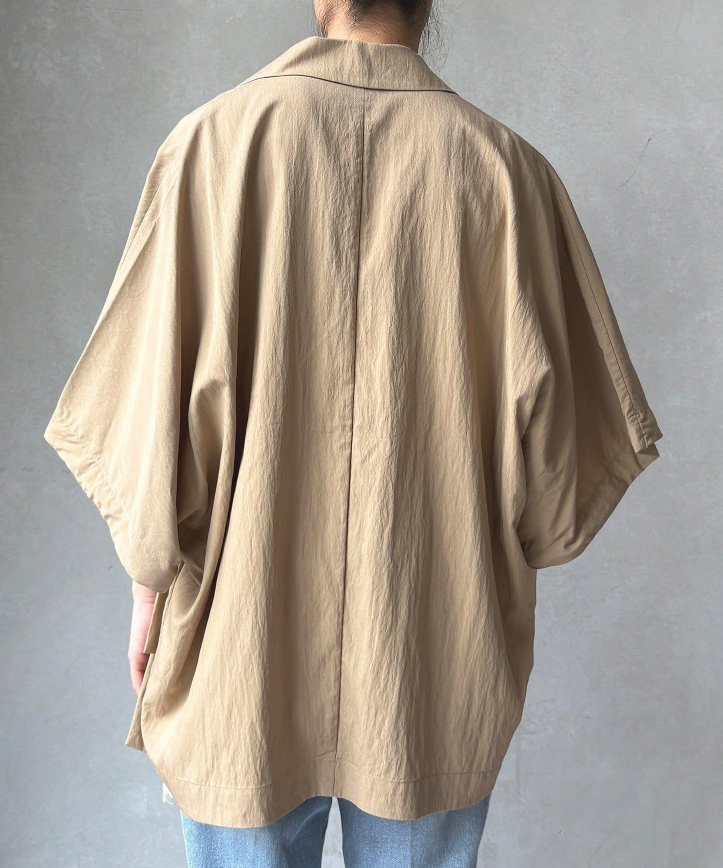 斗篷式西裝外套