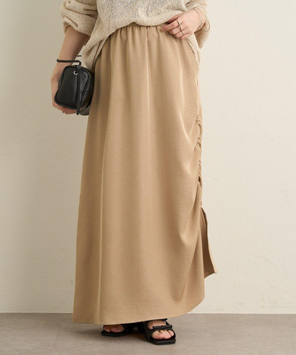 側抽褶設計 半身裙