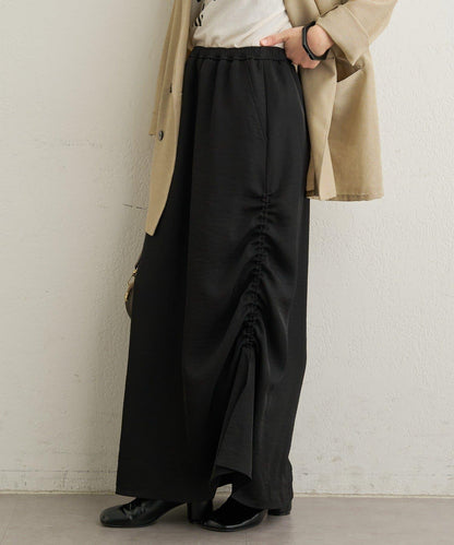 側抽褶設計 半身裙