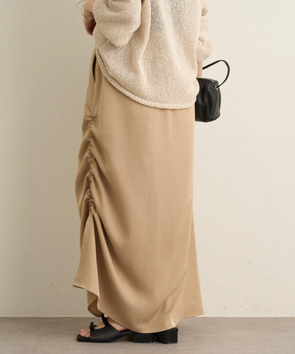 側抽褶設計 半身裙