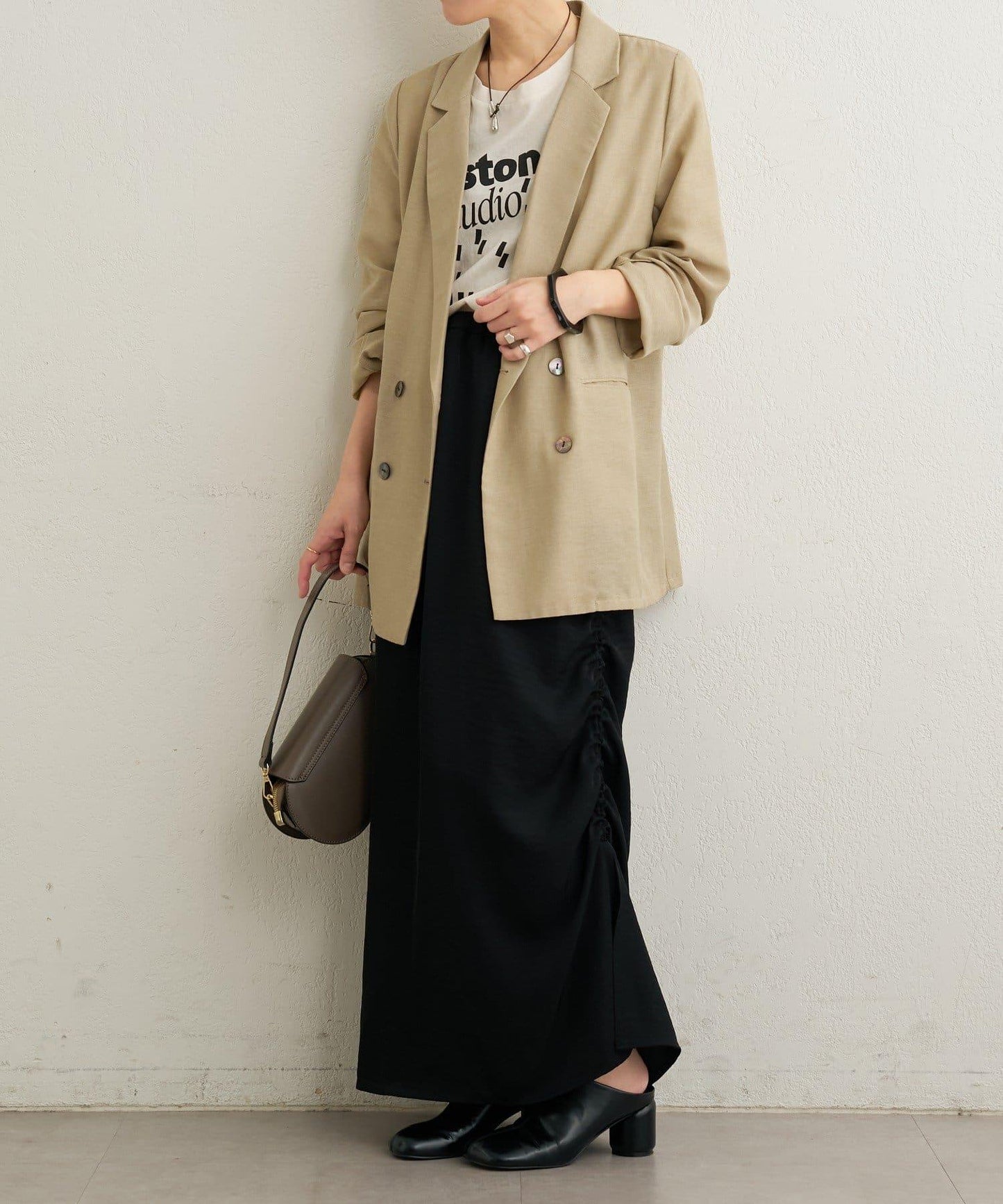 側抽褶設計 半身裙