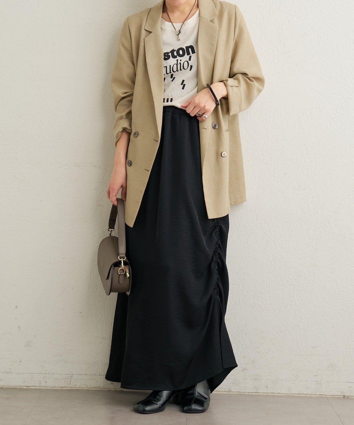 側抽褶設計 半身裙