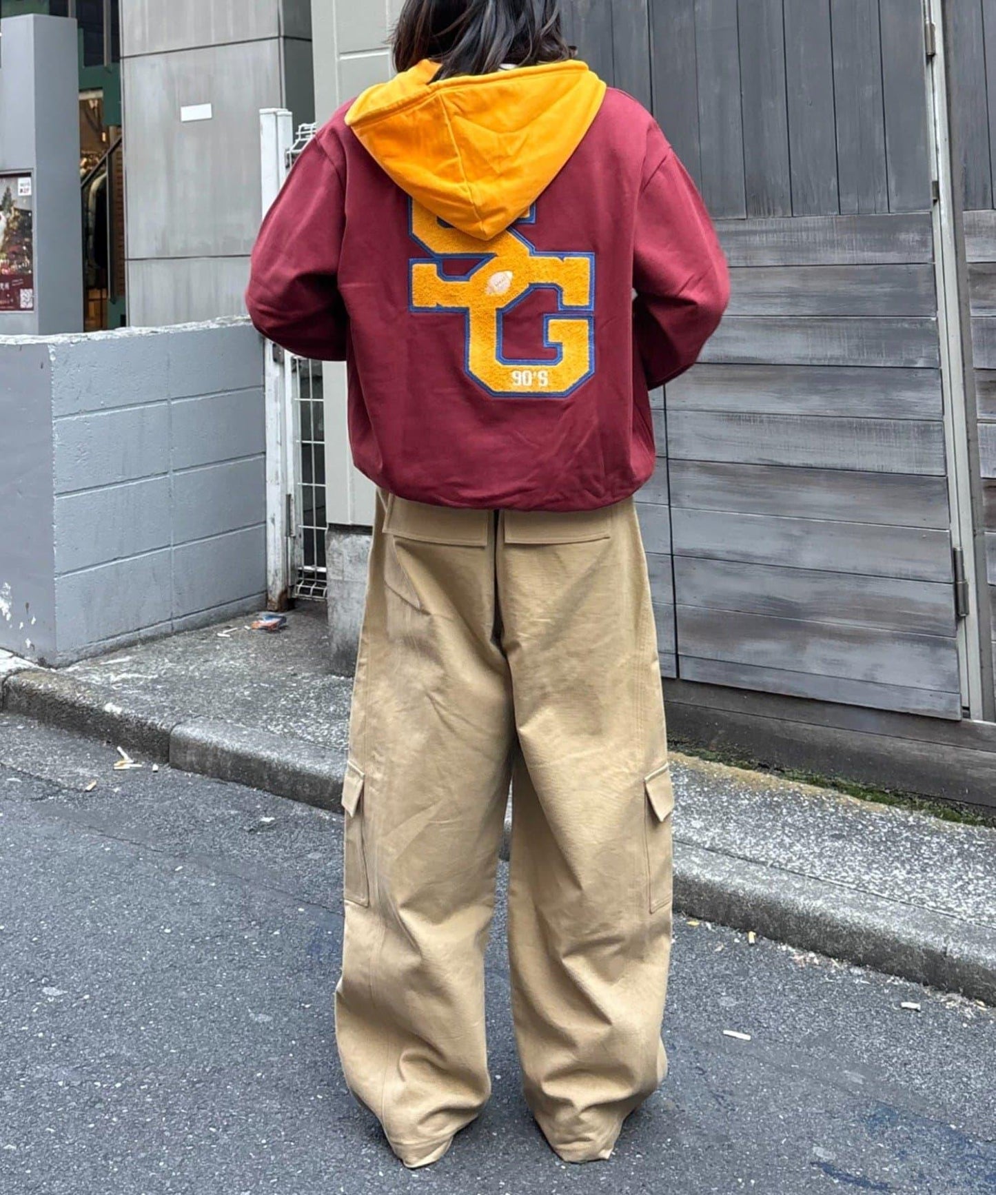 SOUNDS GOOOOD 毛巾繡 連帽衛衣