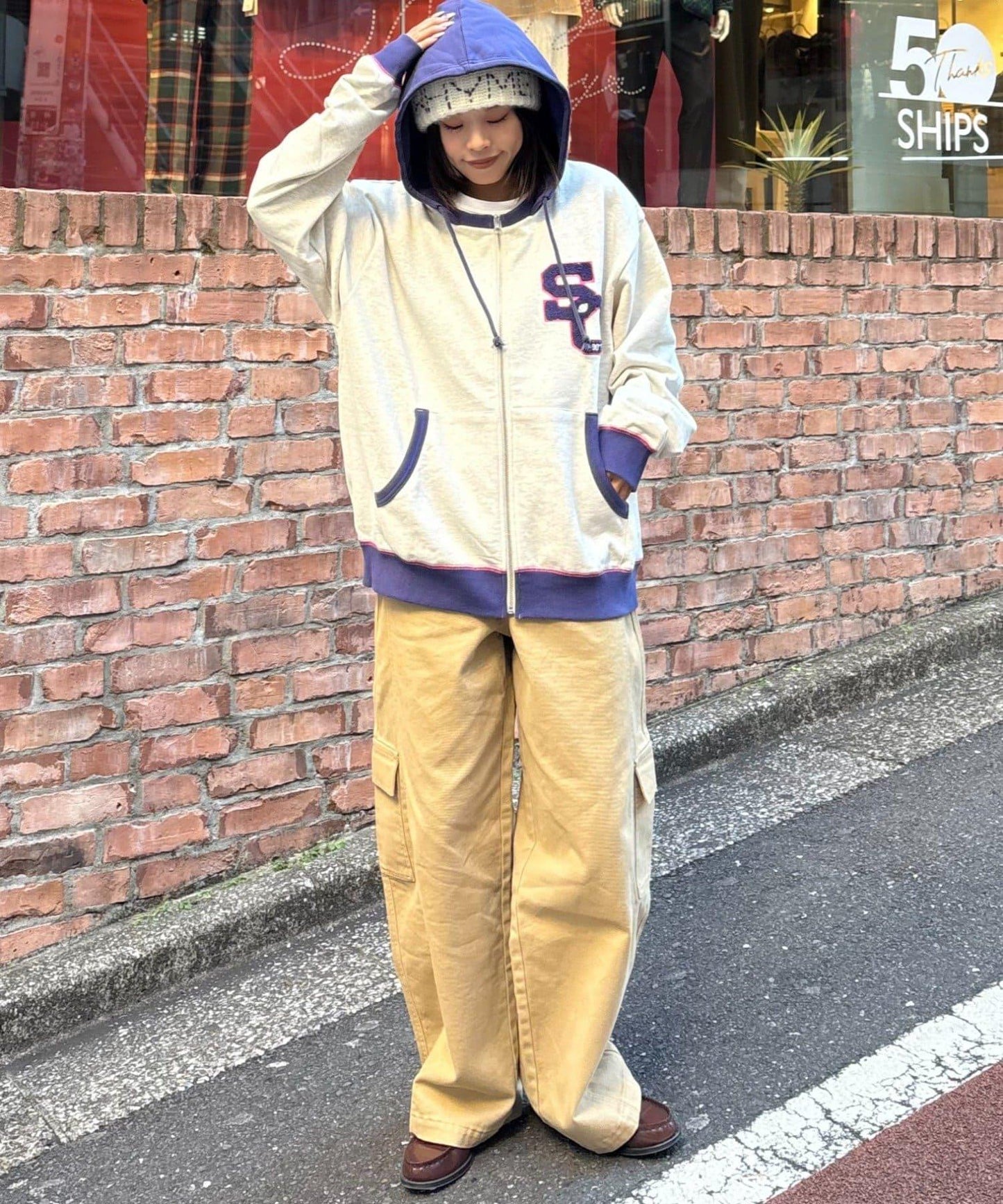 SOUNDS GOOOOD 毛巾繡 連帽衛衣