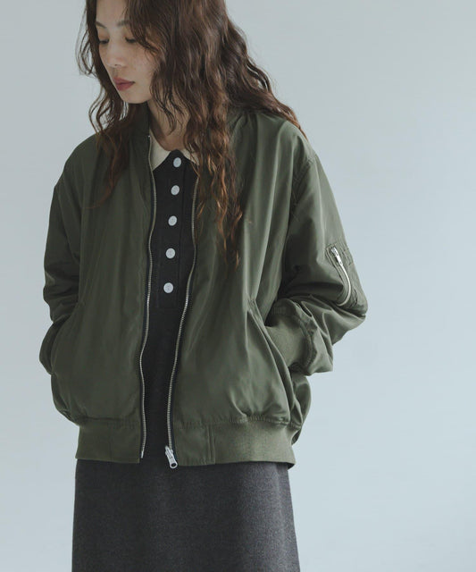 可雙面穿寬鬆 MA-1夾克
