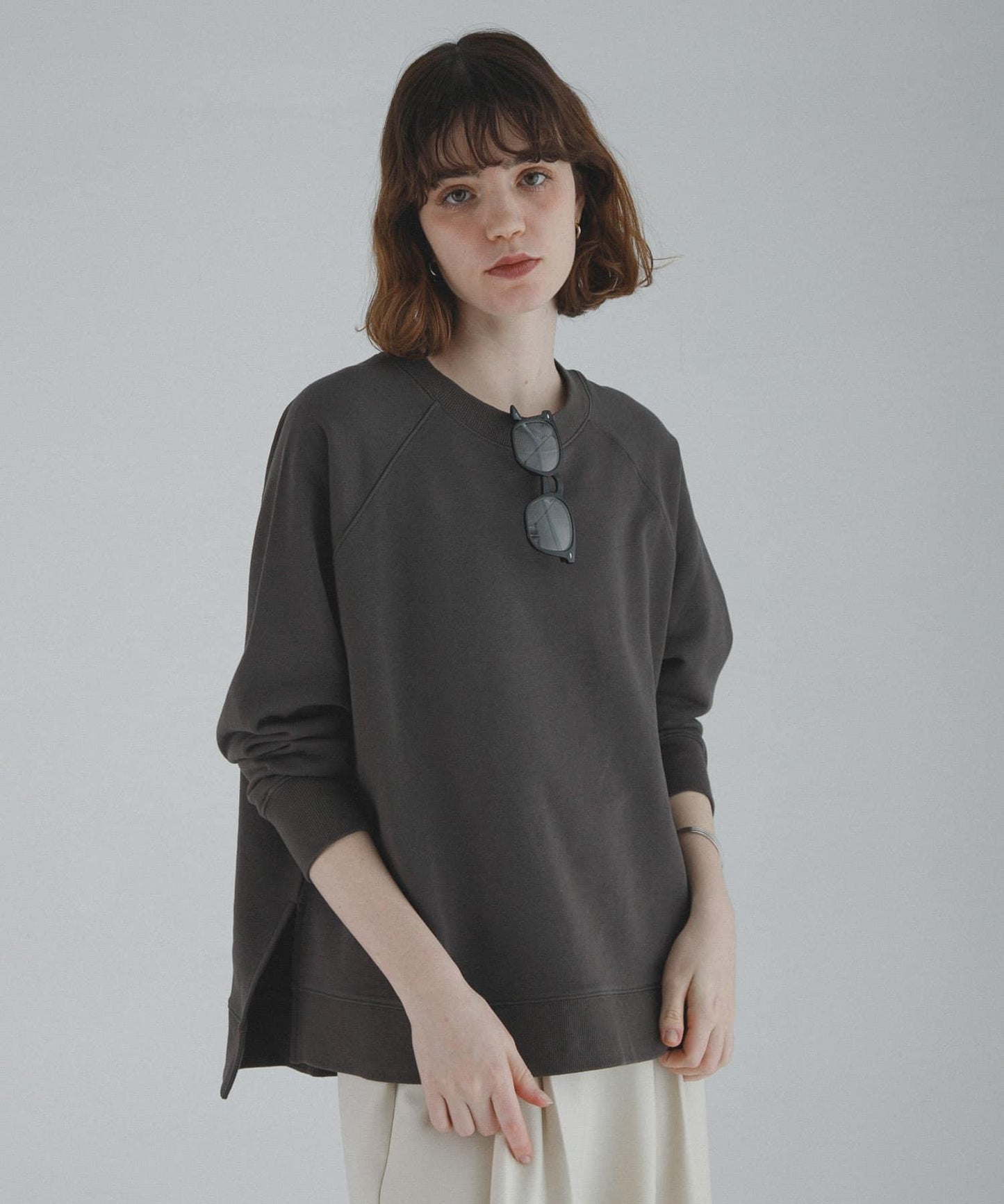 插肩寬鬆毛圈套頭衛衣