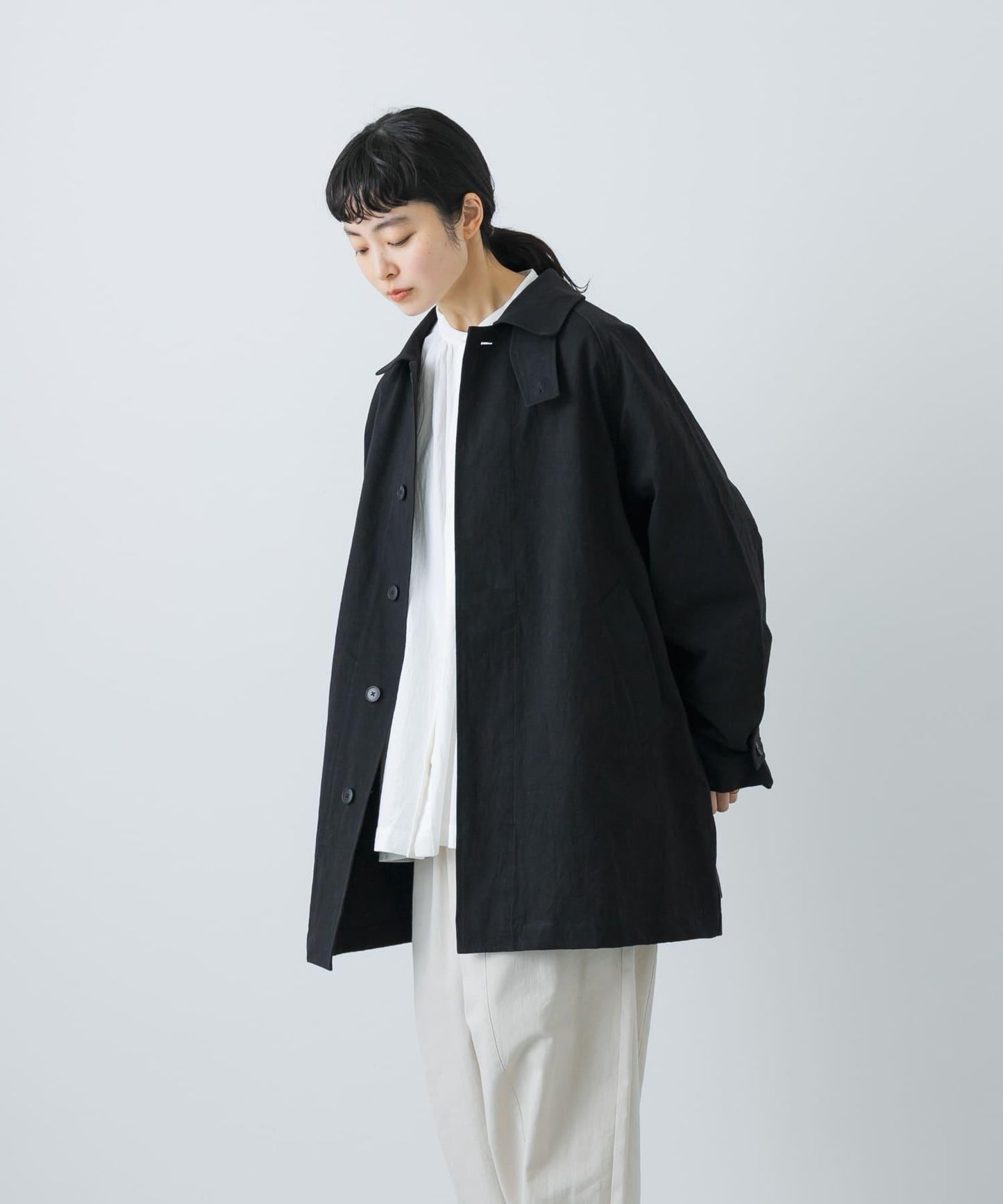 棉質後褶設計短款外套