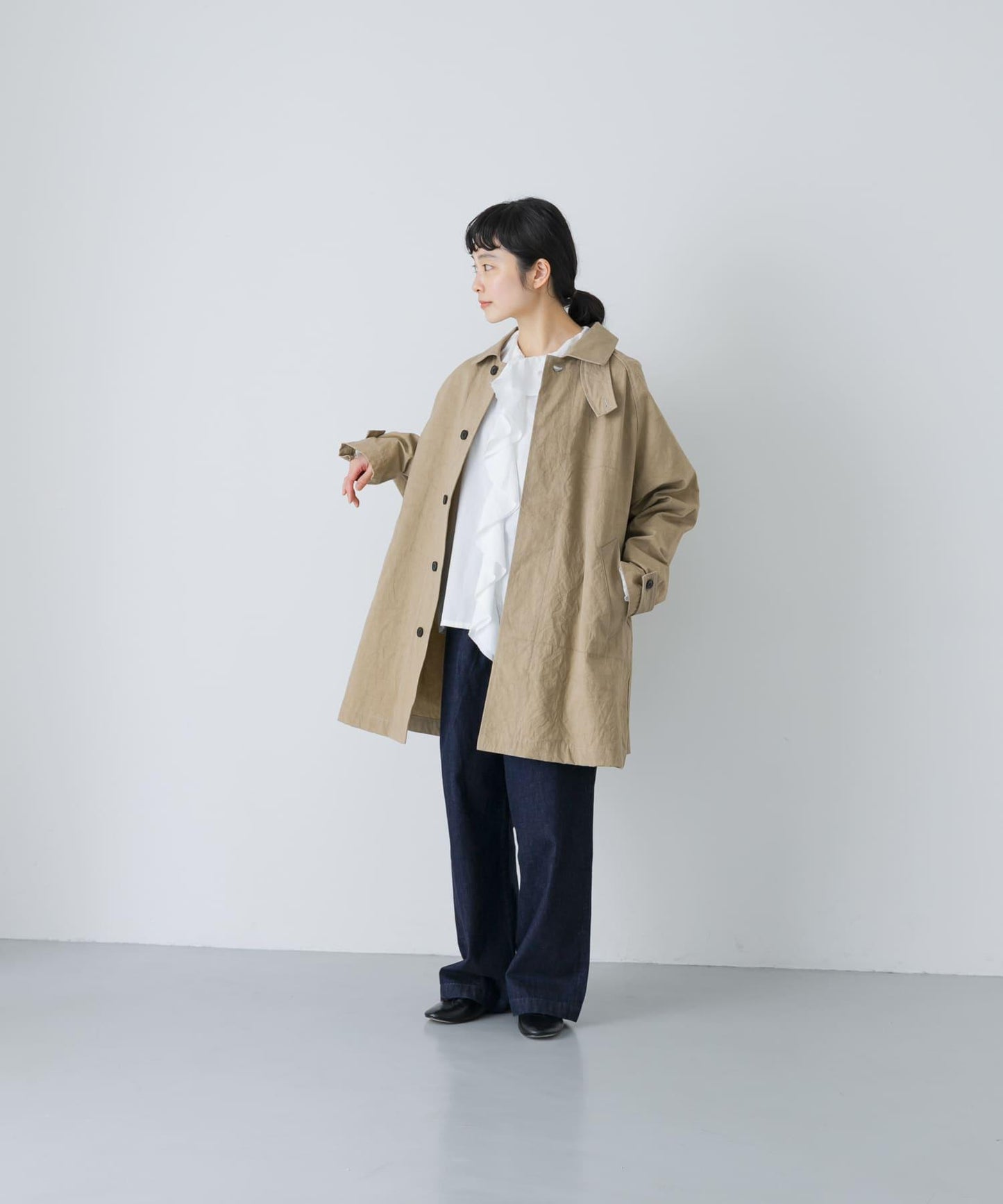 棉質後褶設計短款外套