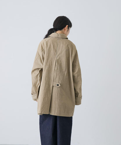 棉質後褶設計短款外套