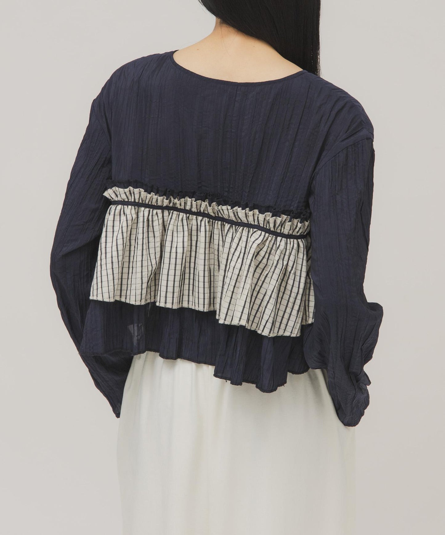 荷葉邊層疊設計 女襯衫