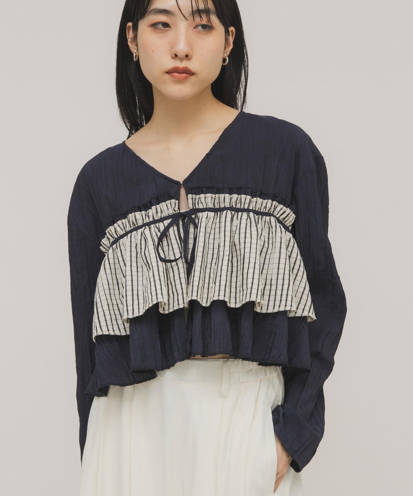 荷葉邊層疊設計 女襯衫