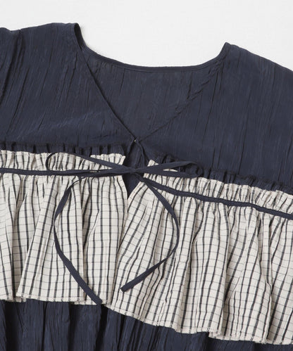 荷葉邊層疊設計 女襯衫