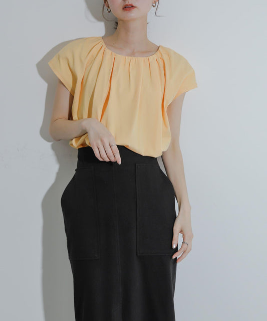 清涼觸感 法式短袖 折褶設計 T恤