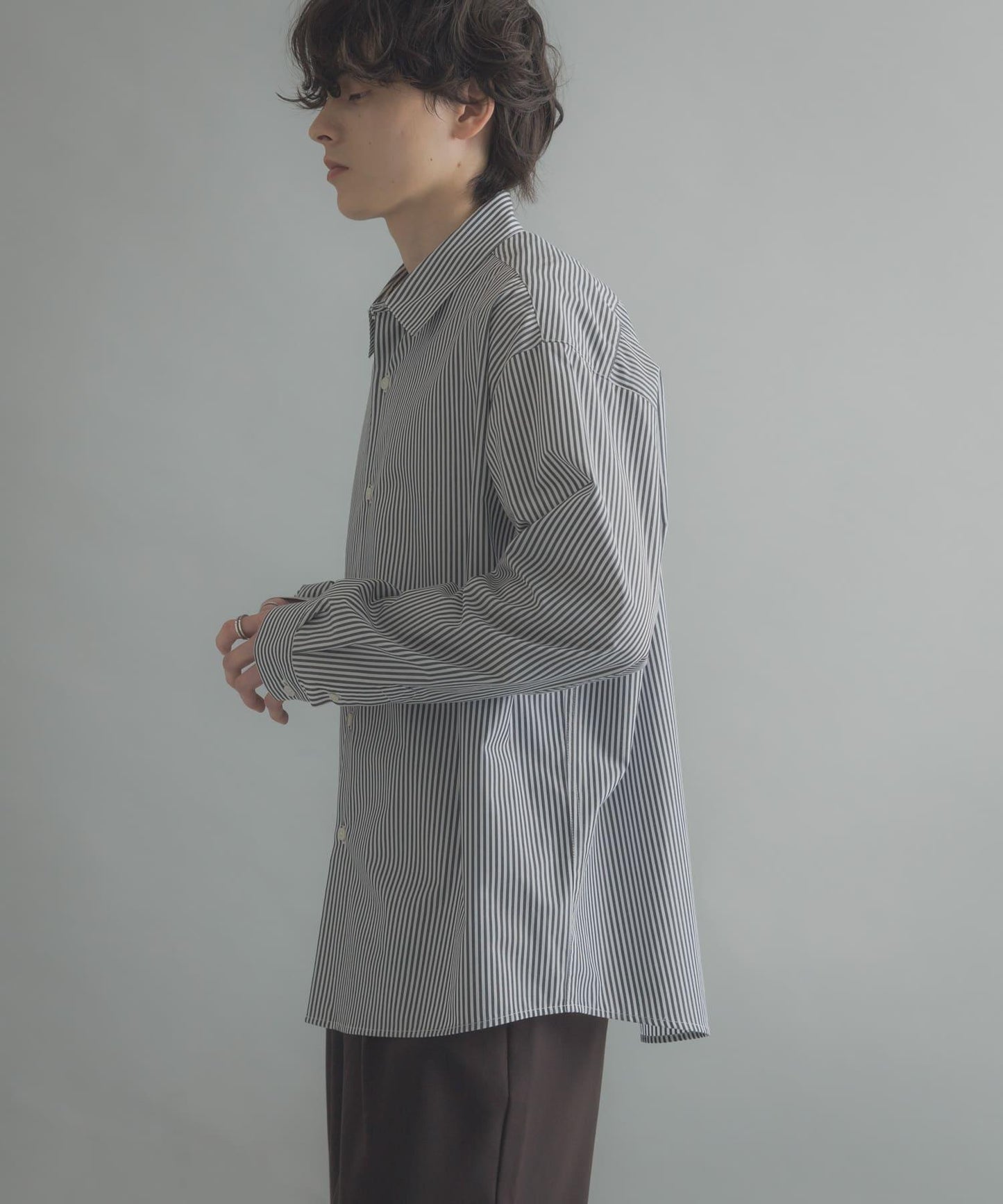 易護理速幹接觸冷感 舒適 標準領襯衫