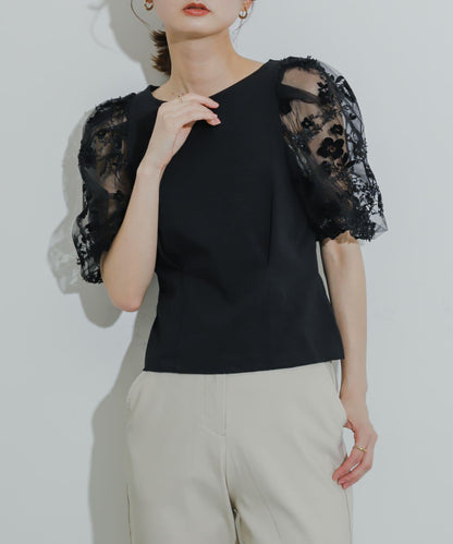 花卉網紗拼接上衣