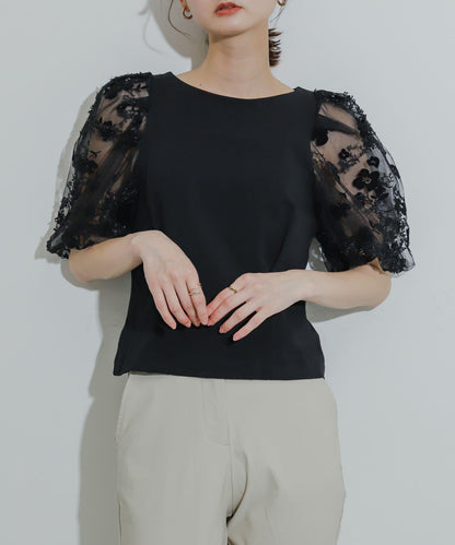 花卉網紗拼接上衣