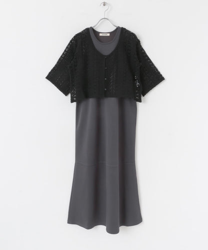 蕾絲拼接連衣裙