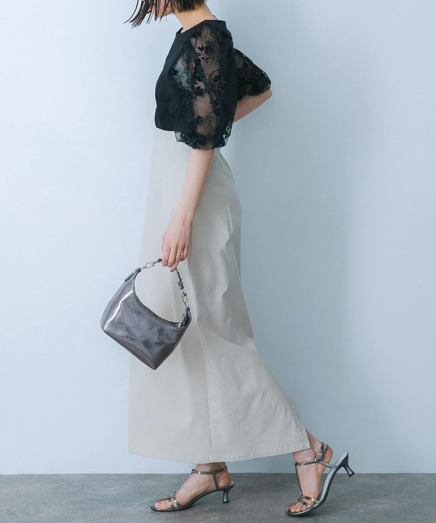 花卉網紗拼接上衣