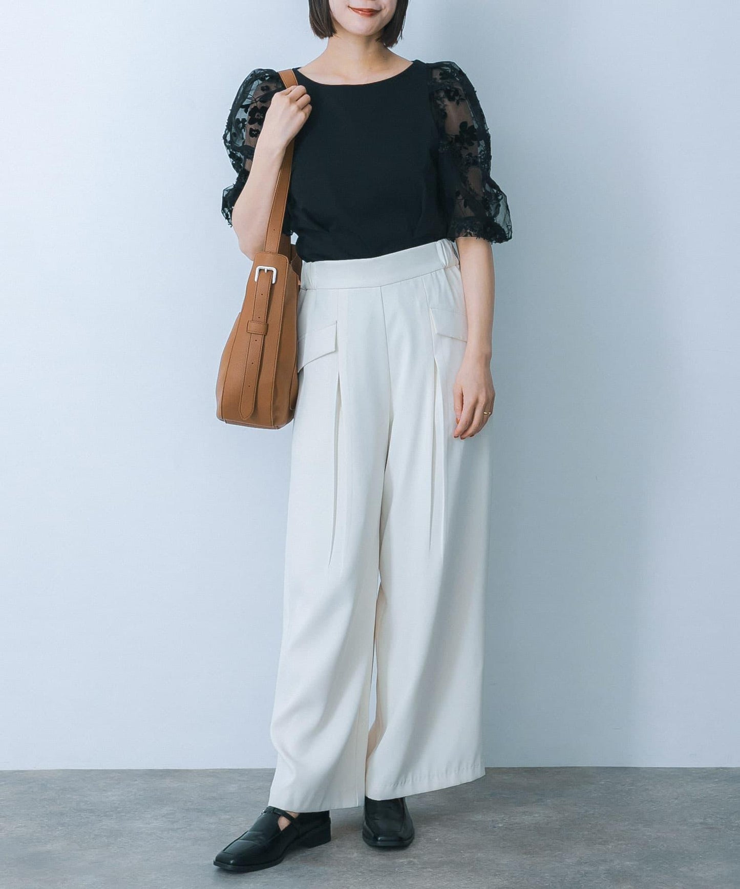 花卉網紗拼接上衣