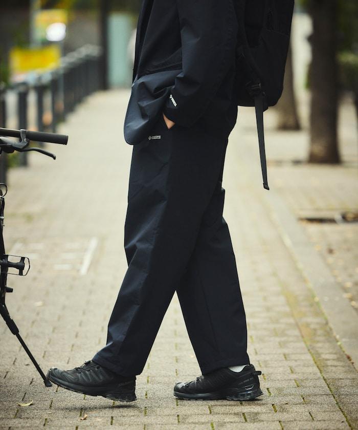 聯名 GORE-TEX WINDSTOPPER PACKABLE 套裝可搭配 休閒褲