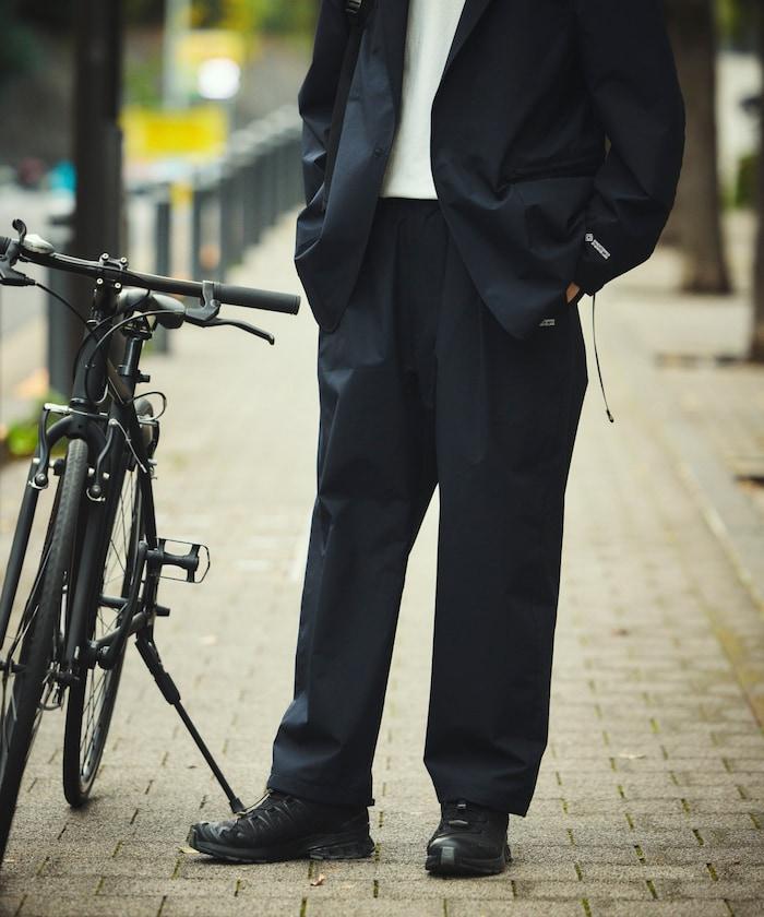 聯名 GORE-TEX WINDSTOPPER PACKABLE 套裝可搭配 休閒褲