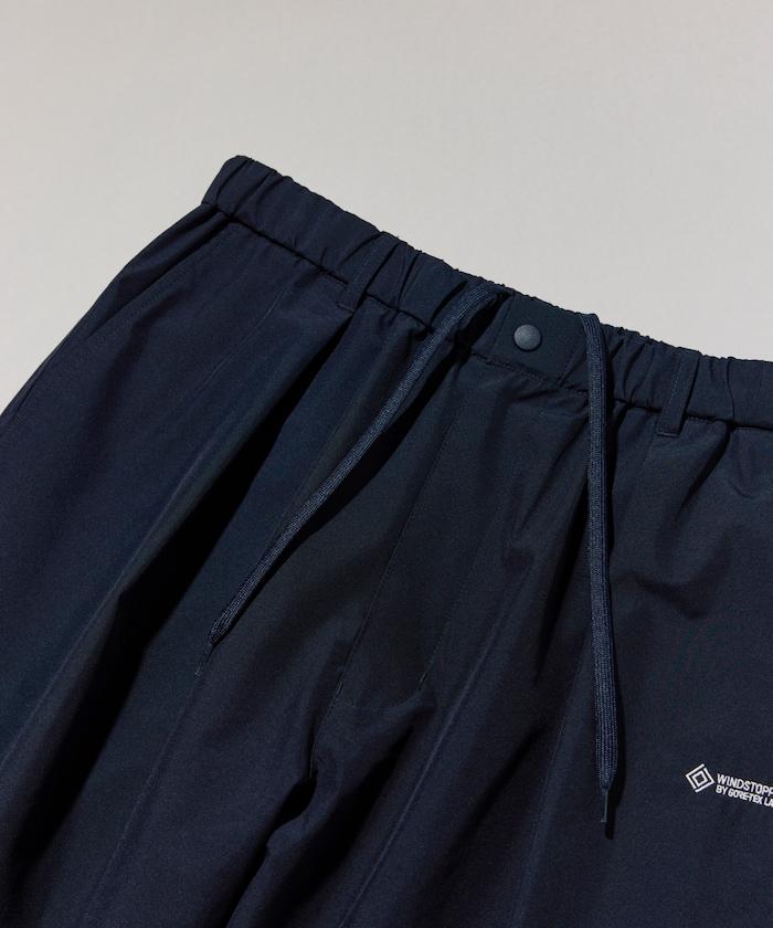 聯名 GORE-TEX WINDSTOPPER PACKABLE 套裝可搭配 休閒褲
