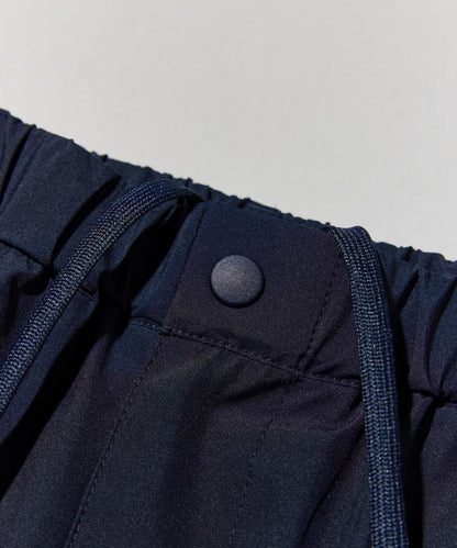 聯名 GORE-TEX WINDSTOPPER PACKABLE 套裝可搭配 休閒褲