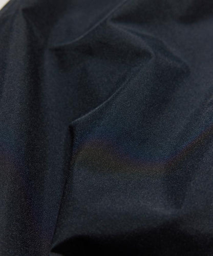 聯名 GORE-TEX WINDSTOPPER PACKABLE 套裝可搭配 休閒褲