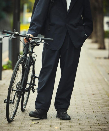 聯名 GORE-TEX WINDSTOPPER PACKABLE 套裝可搭配 休閒褲