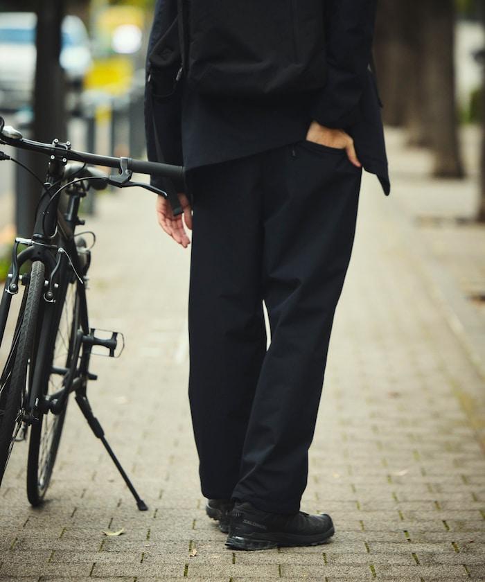 聯名 GORE-TEX WINDSTOPPER PACKABLE 套裝可搭配 休閒褲