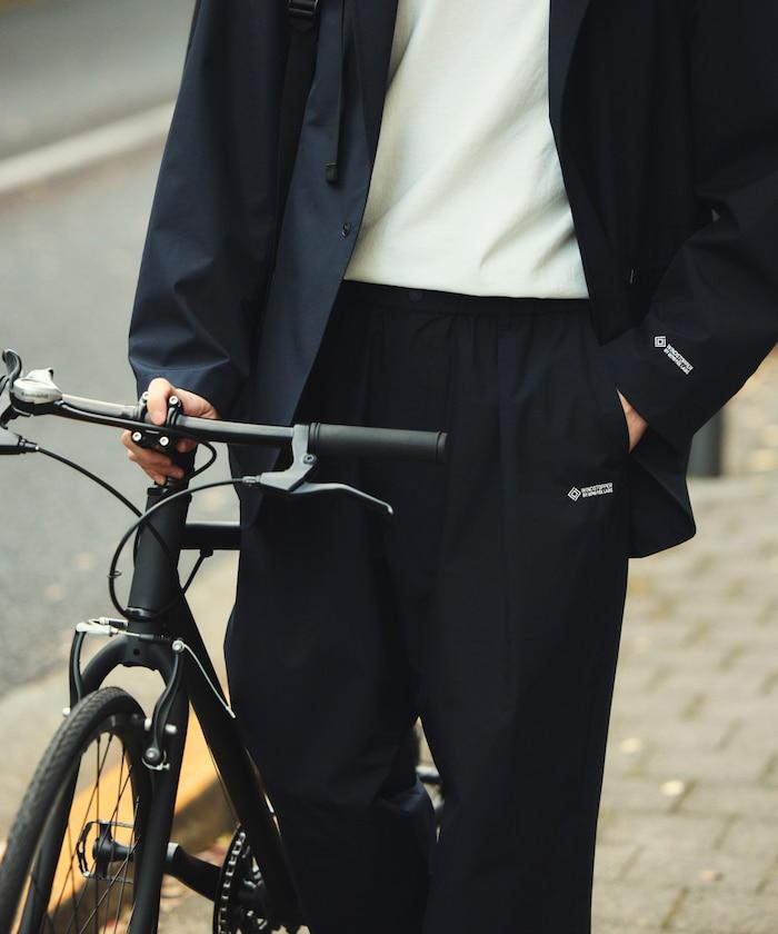 聯名 GORE-TEX WINDSTOPPER PACKABLE 套裝可搭配 休閒褲