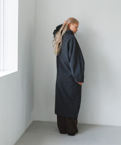 翻領繭型長款大衣