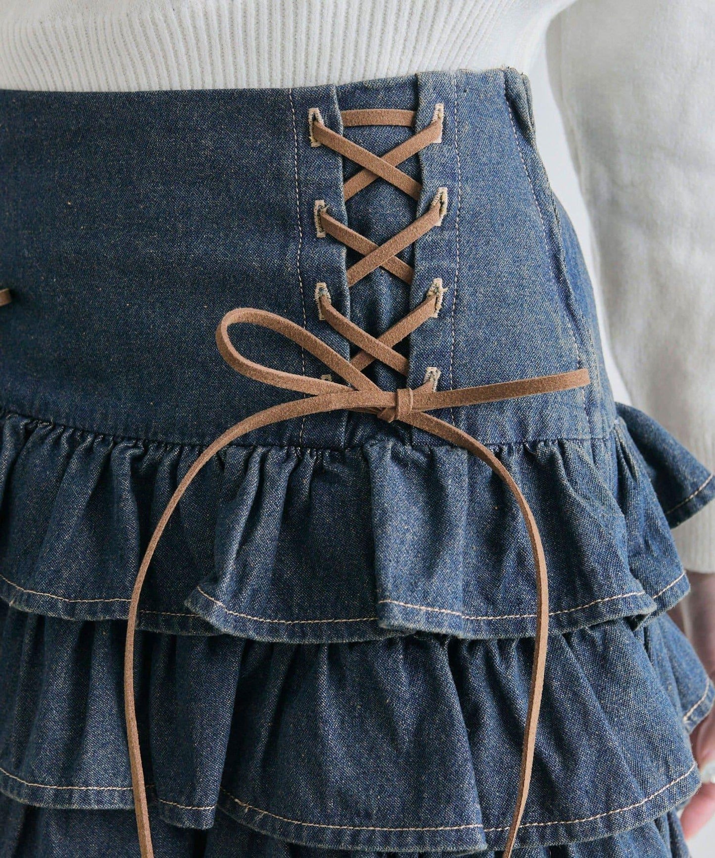 繫帶四層荷葉邊裙