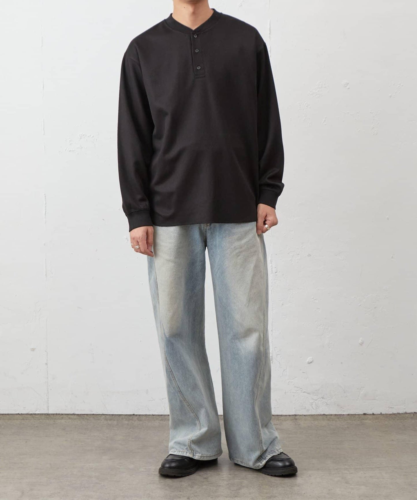 蜂巢紋亨利領套頭上衣