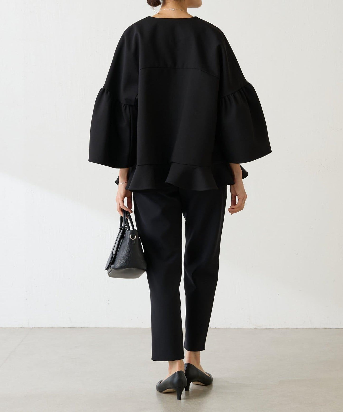 LIVETART 下襬荷葉邊夾克