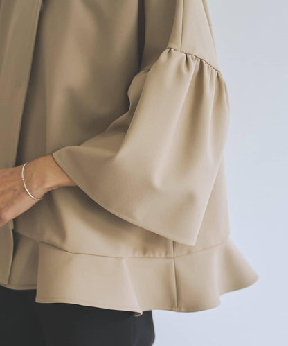 LIVETART 下襬荷葉邊夾克