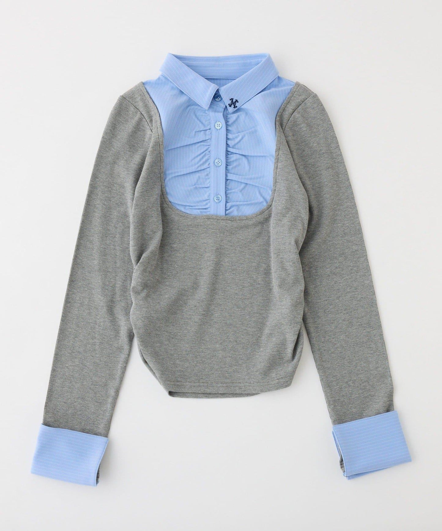 標誌刺繡層次感上衣