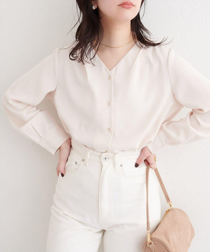 平價柔滑條扣襯衫