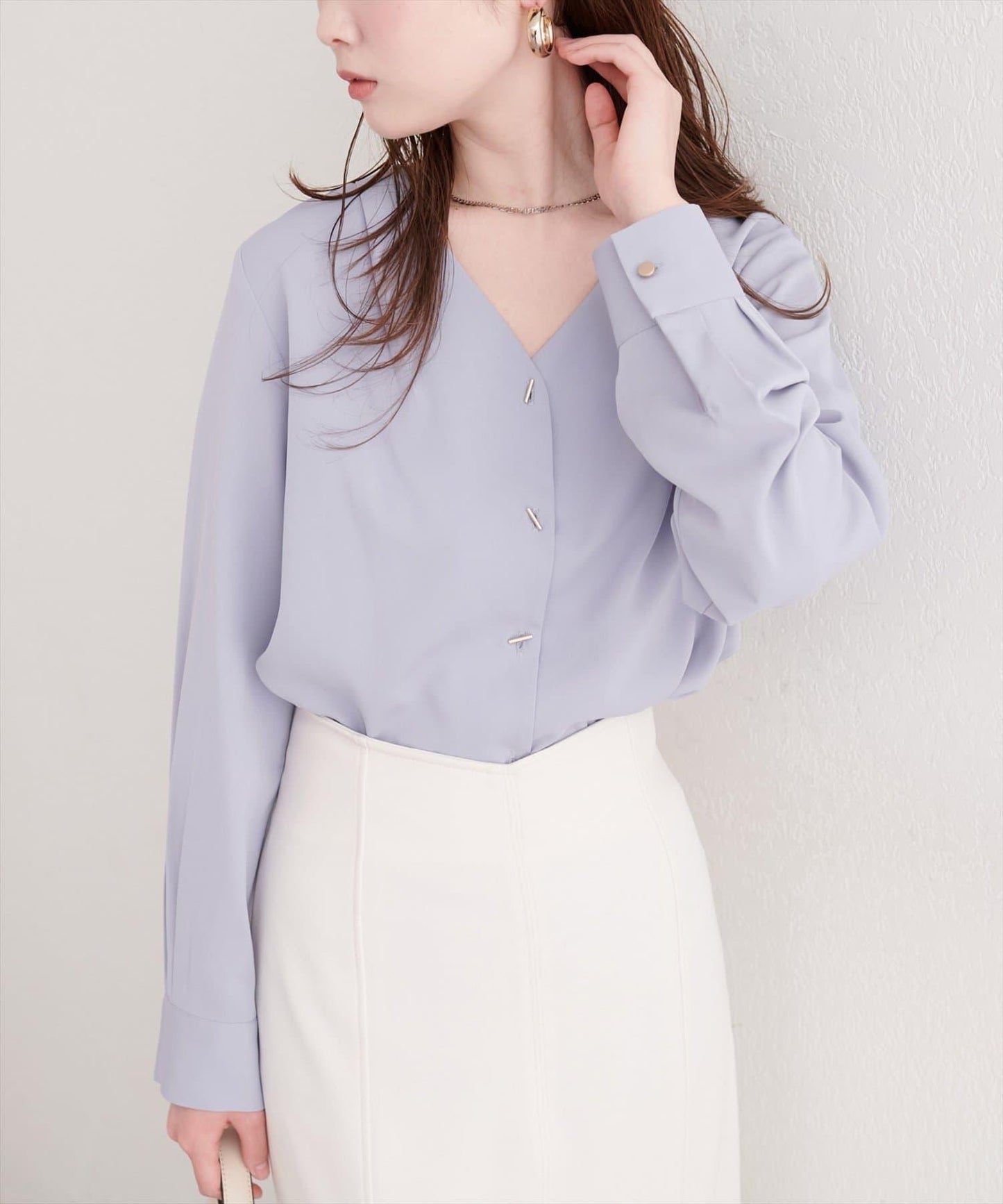 平價柔滑條扣襯衫