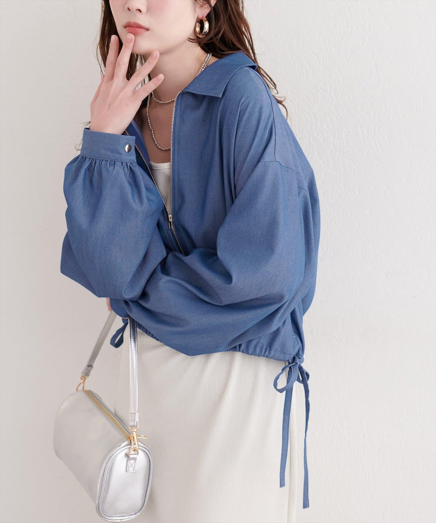 下襬抽繩短外套