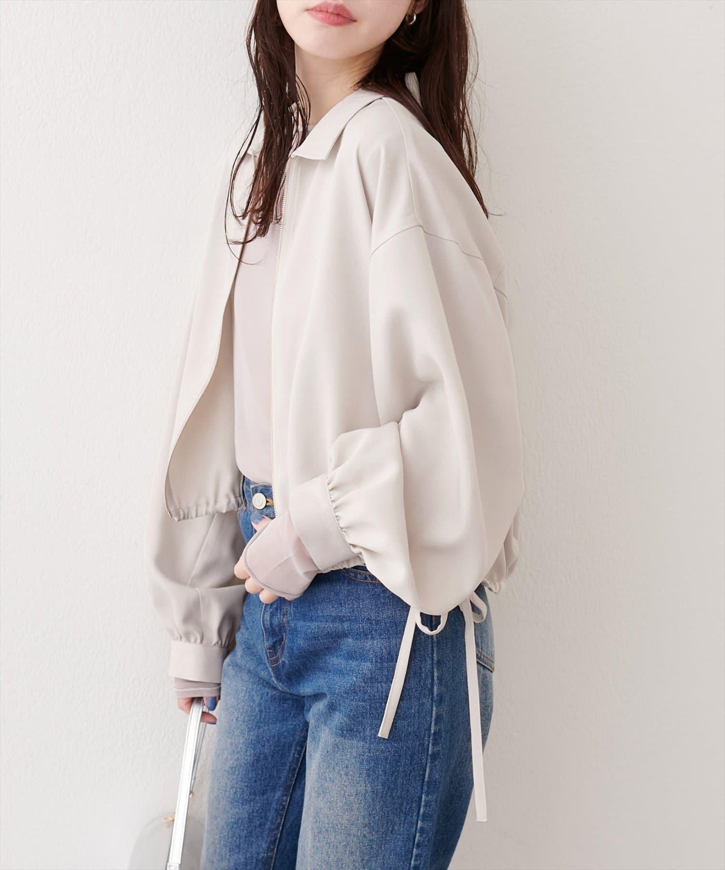 下襬抽繩短外套