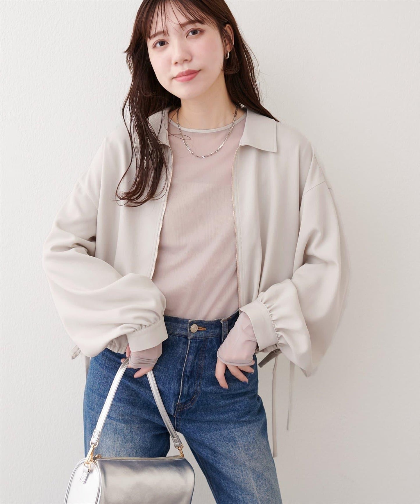 下襬抽繩短外套